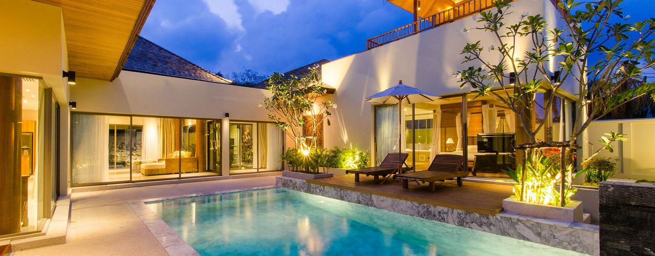 Villa with pool