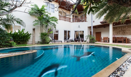 Lux Villa Pattaya Villa1